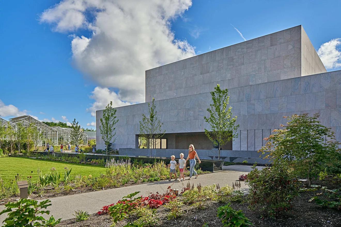 Twin Lakes Nursery Commercial Landscape Construction Commercial Landscape Construction